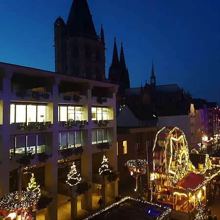 Altstadthotel Hayk Am Rhein Otel