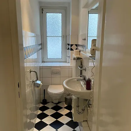 Otel Altstadthotel Hayk Am Rhein