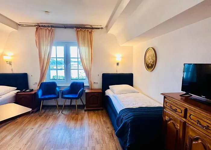 Altstadthotel Hayk Am Rhein Hotell