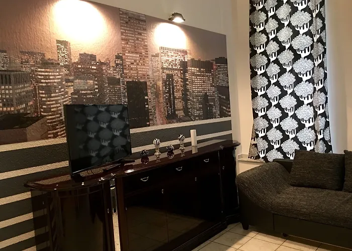 Altstadthotel Hayk Am Rhein Hotel