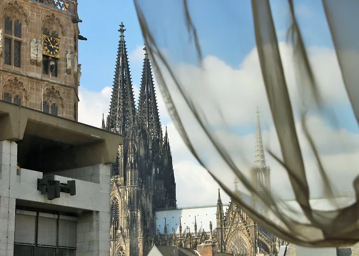 Hotel Altstadthotel Hayk Am Rhein Cologne