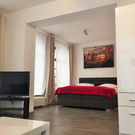 Altstadthotel Hayk Am Rhein 3* Kolonia