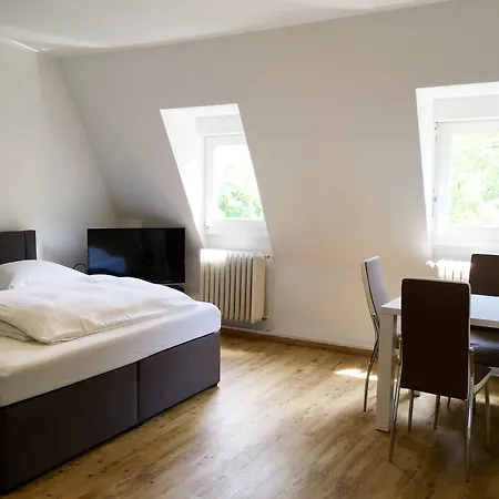 Altstadthotel Hayk Am Rhein 3* Kolonia