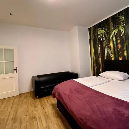 Hotel Altstadthotel Hayk Am Rhein 3*