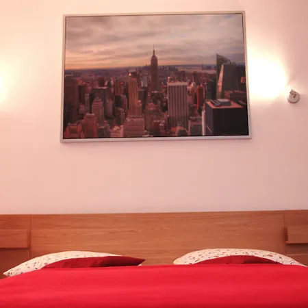 Altstadthotel Hayk Am Rhein 3* Köln