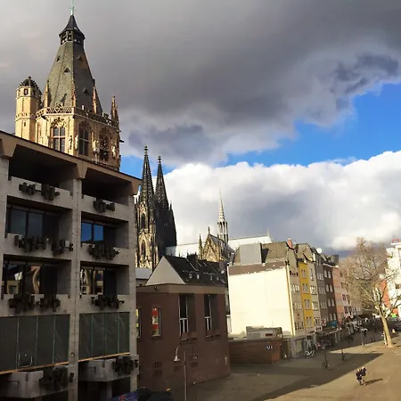 Szálloda Altstadthotel Hayk Am Rhein Köln