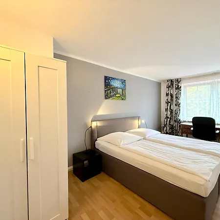 Altstadthotel Hayk Am Rhein Hotel Köln