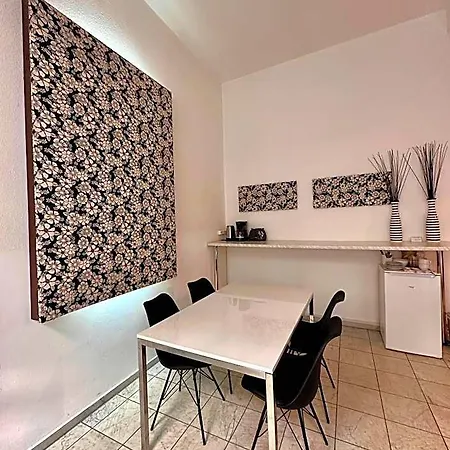 Hotel Altstadthotel Hayk Am Rhein
