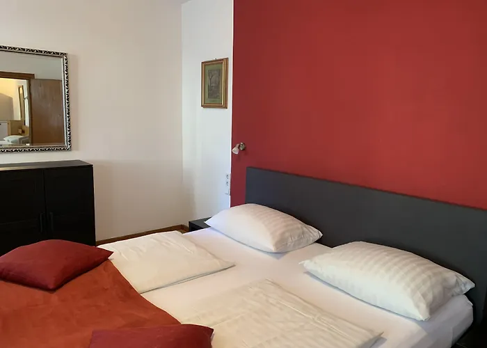 Altstadthotel Hayk Am Rhein 3* Kolonia