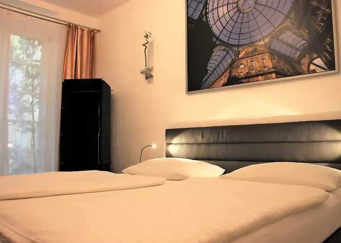 Altstadthotel Hayk Am Rhein