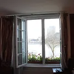 Altstadthotel Hayk Am Rhein