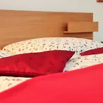 Szálloda Altstadthotel Hayk Am Rhein Köln