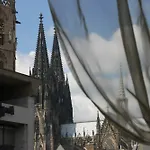 Szálloda Altstadthotel Hayk Am Rhein