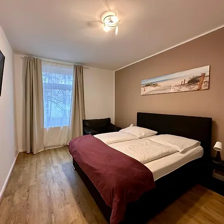Altstadthotel Hayk Am Rhein Hotell