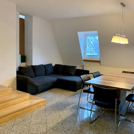 Altstadthotel Hayk Am Rhein Hotell